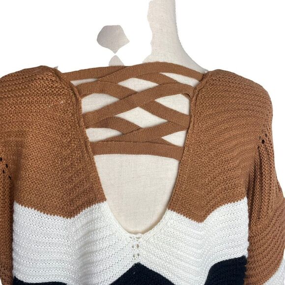 NWT no Comment long Sleeve lace Up Back Brown Black White Striped Sweater size L - Picture 3 of 14